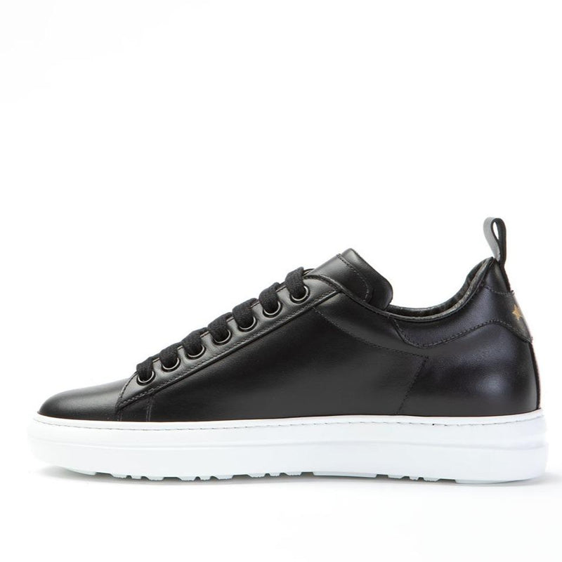 Court Classic Leather Sneakers